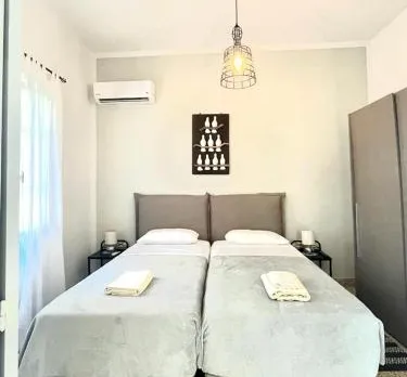 Aramis Boutique House