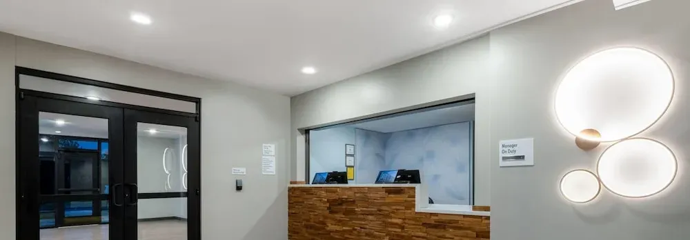 Echo Suites Extended Stay By Wyndham Colorado Springs Airpt