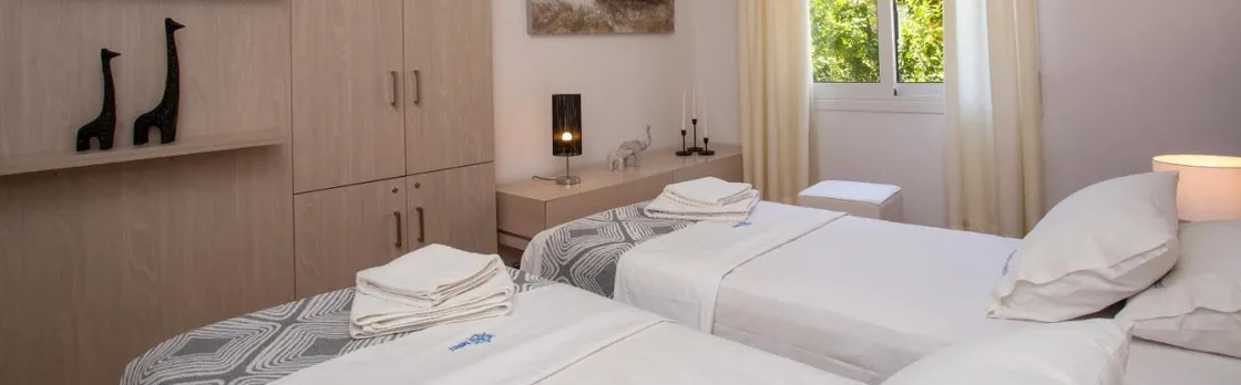 Hadrian by Heloni Apartments