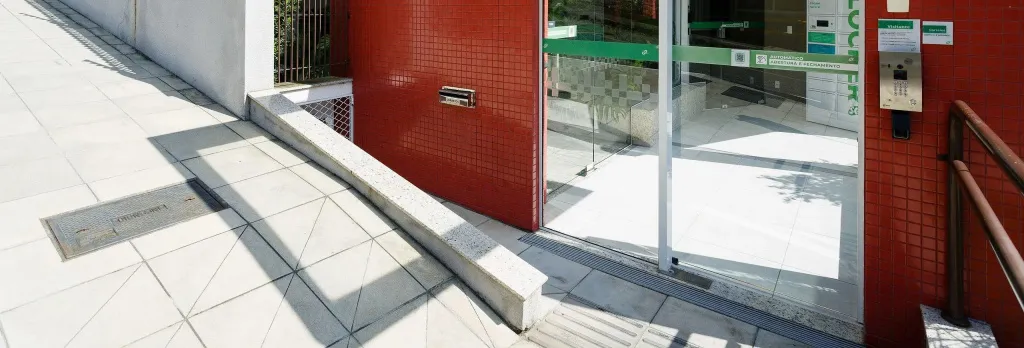 Apartamento charmoso no centro com piscina RRI103