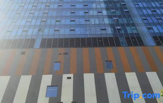 Memphis Homestay(Wuhan Jiangchentian Street Fanhu Metro Station Store)