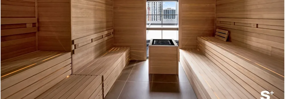 43rd-Floor Skyline Suite - Pool & Gym