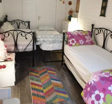 Private Studio Extension with Bathroom and Kitchen