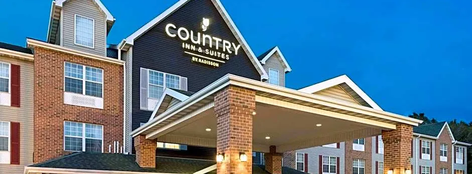 Country Inn & Suites by Radisson, Milwaukee Airport, WI