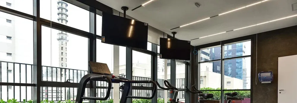 Studio Moderno c Academia a 800m do Metr Brooklin
