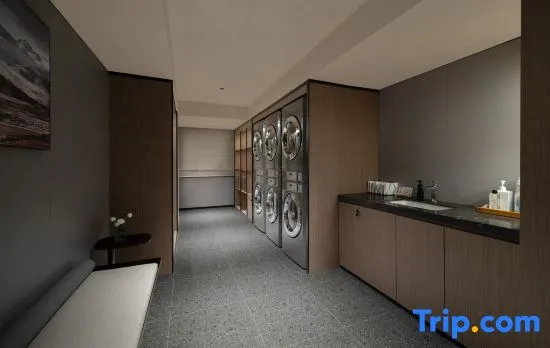 Atour Hotel (Shanghai New International Expo Center Longyang Road)