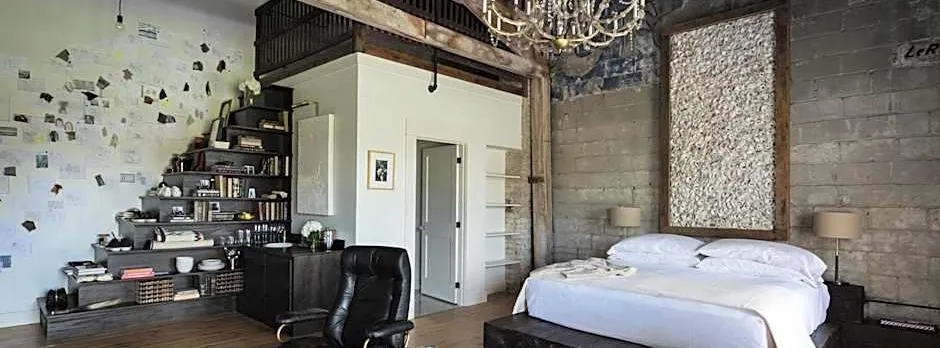 GunRunner Boutique Hotel