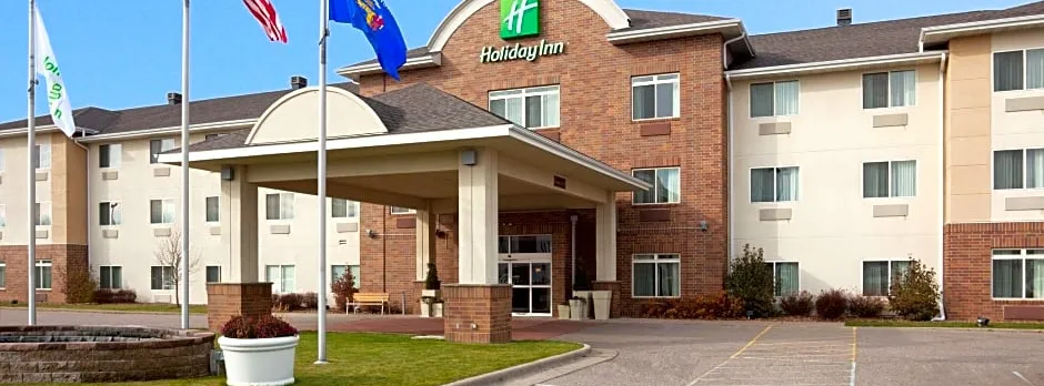Holiday Inn Conference Ctr Marshfield by IHG