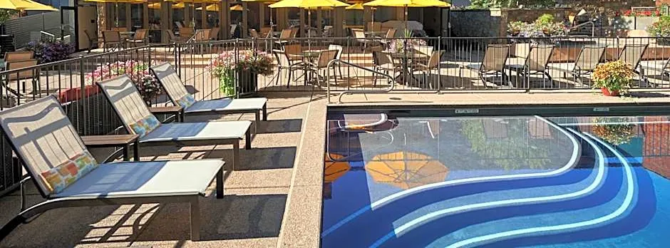 Aspen Square Condominium Hotel