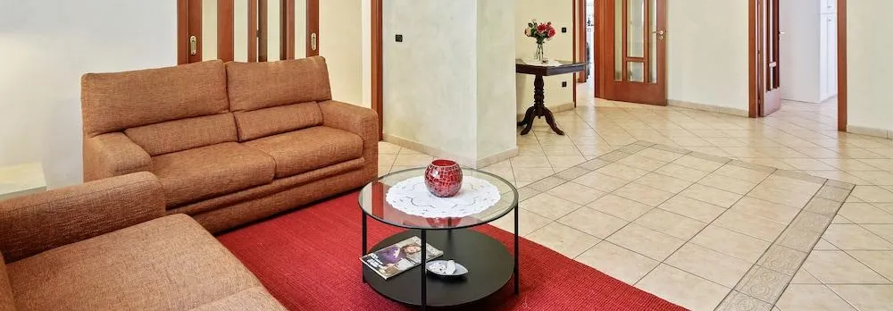 Central Balcony Apartment