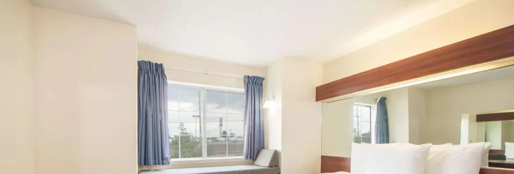 Microtel Inn & Suites By Wyndham Tulsa East