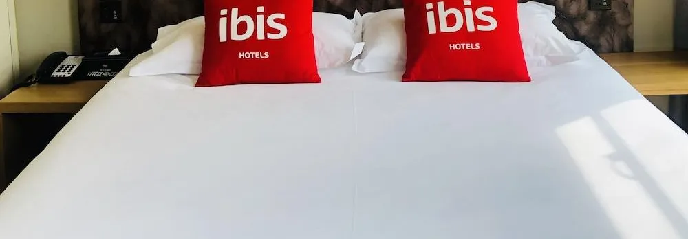 Ibis Chengdu East Railway Station Hotel
