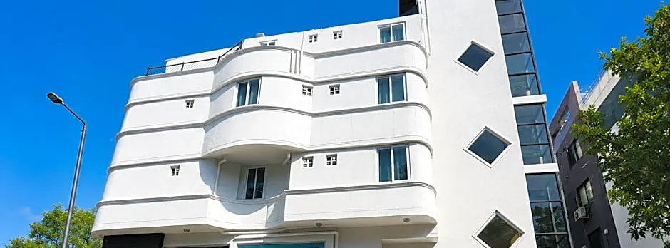 Sanctum Suites Richmond Road Bangalore