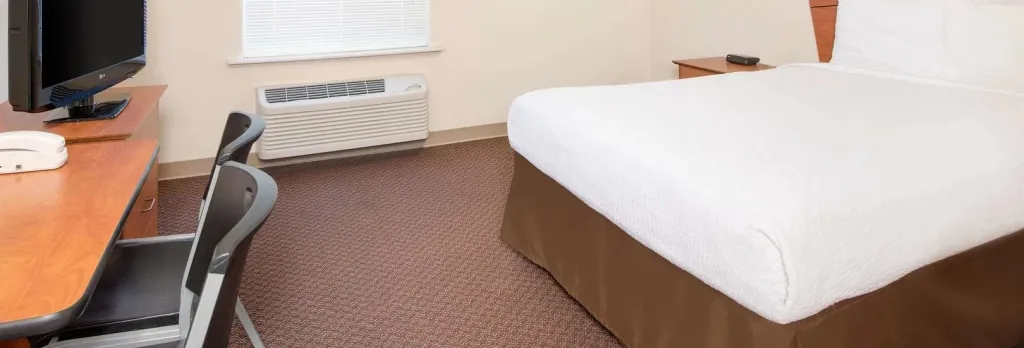 WoodSpring Suites Columbus Fort Benning Bldg. 1