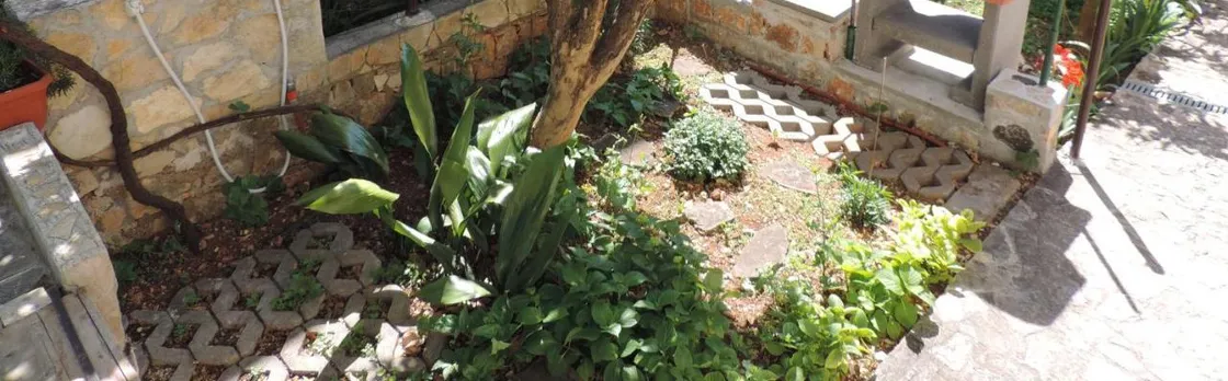 Apartments by the Sea Seget Vranjica, Trogir - 975