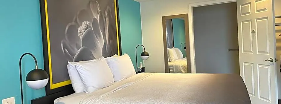 Super 8 by Wyndham Wichita Falls