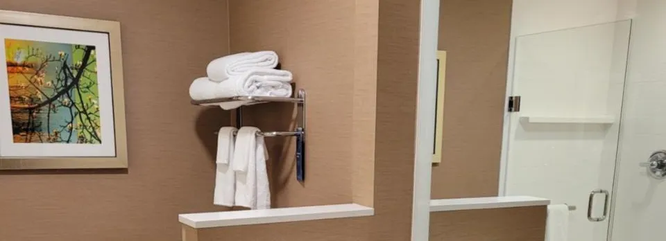 Fairfield Inn & Suites Butte