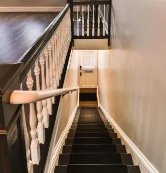 Luxury Apt w/ Spectrum Mood Lighting - Historic Cherokee Street Antique Row