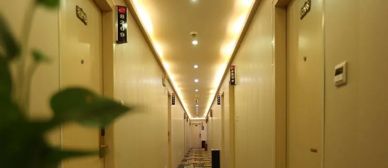 Shell Shanghai Qingpu District National Convention And Exhibition Center Xinfeng Middle Road Hotel