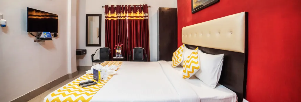 Hotel Yash Residency Near Assi Ghat