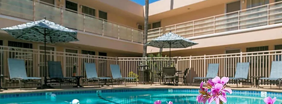 La Jolla Riviera Inn