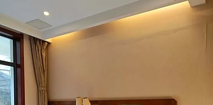 Beijing Huiqing Garden Bussiness Hotel