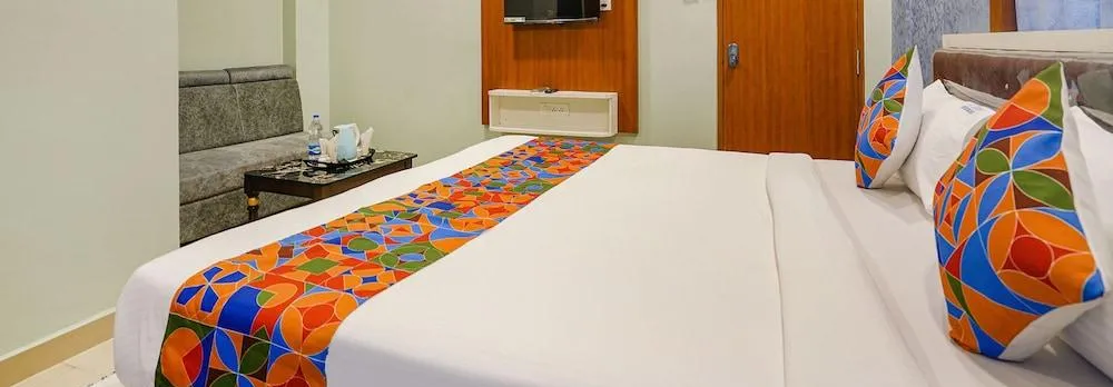 Fabhotel Lio7 Grand