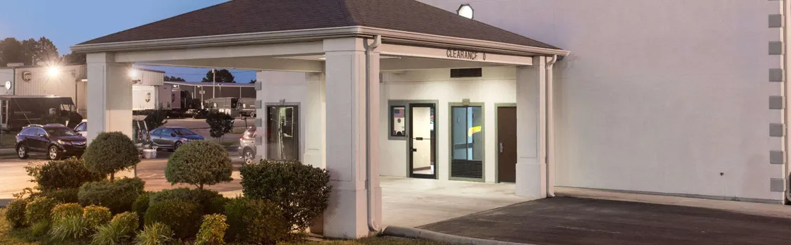 Super 8 by Wyndham Booneville