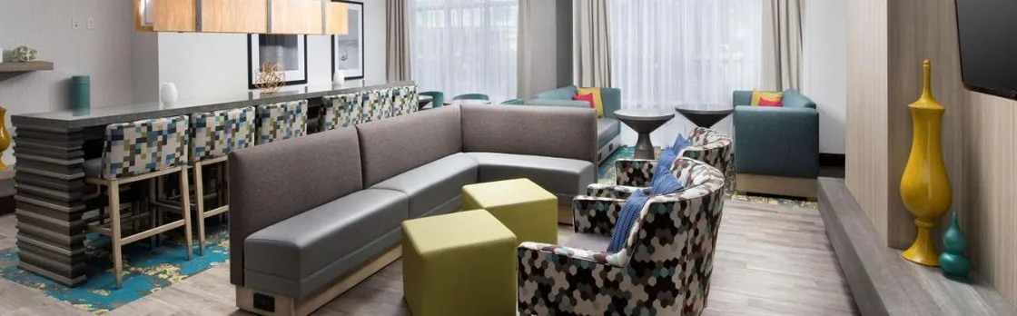 Hampton Inn Miami Airport East