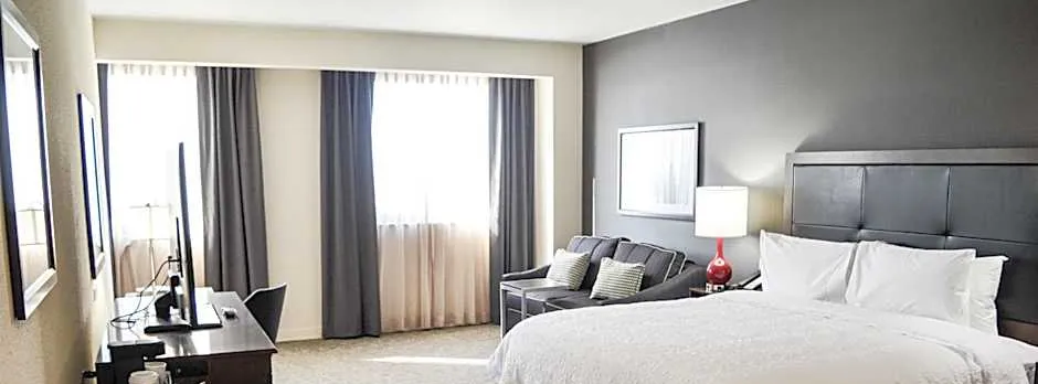 Hampton Inn & Suites Richmond-Downtown