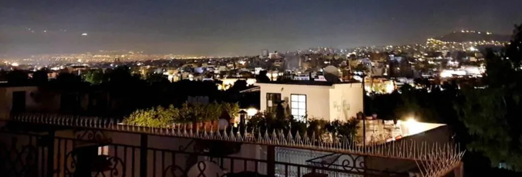 Ground Floor Apt with Rooftop And Stunning View