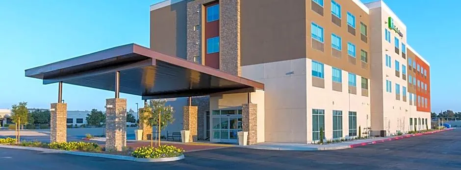 Holiday Inn Express Visalia - Sequoia Gateway Area By IHG