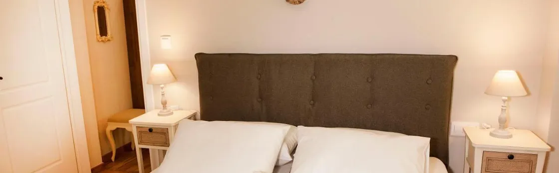 2-Spaces Comfy Bentzi Apartment 7 with Balcony in Pagrati