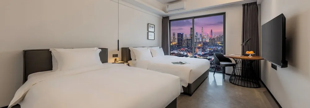 FENY HOTEL