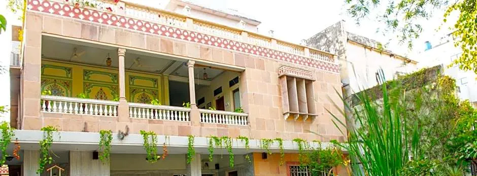 Hotel Tara Niwas