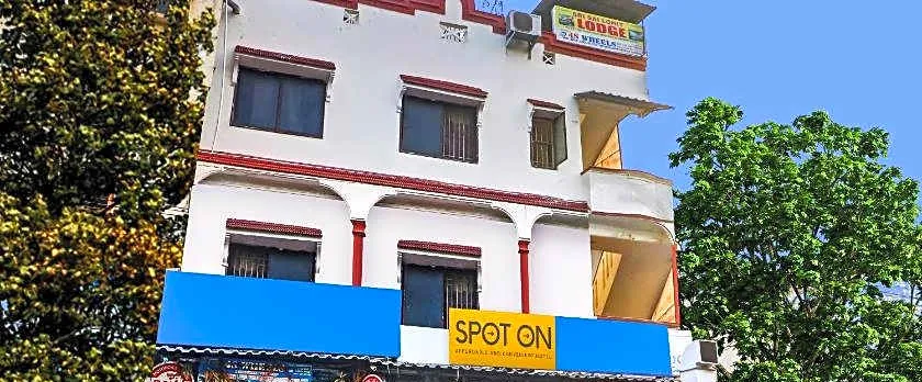 SPOT ON Sri Sai Lohith Lodge Near Secunderabad Railway Station