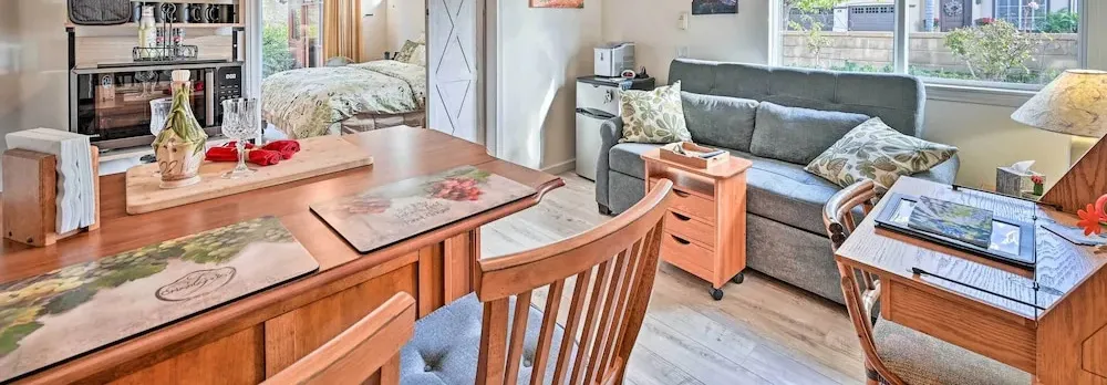 Chula Vista Studio w/ Hot Tub ~ 9 Mi to Downtown