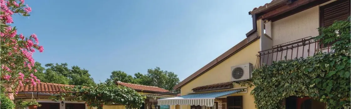 Awesome Apartment in Porec with 2 Bedrooms And Wifi