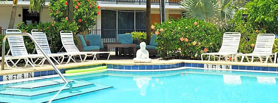 Dolphin Key Resort - Cape Coral