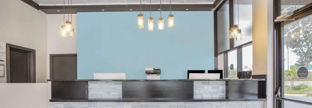 Days Inn by Wyndham N Orlando/Casselberry