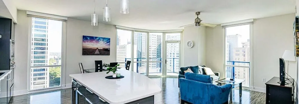 2br Uptown Charlotte Furnished Apartments 2 Bedroom Apts by RedAwning