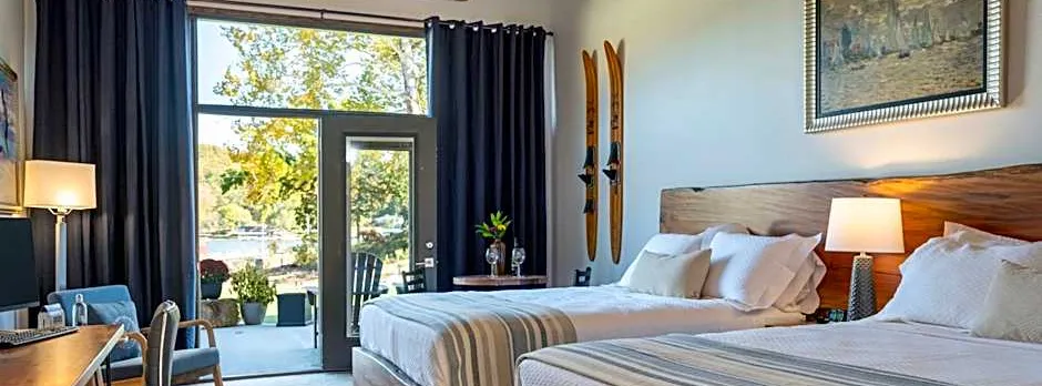 Pebble Bay Club Suites