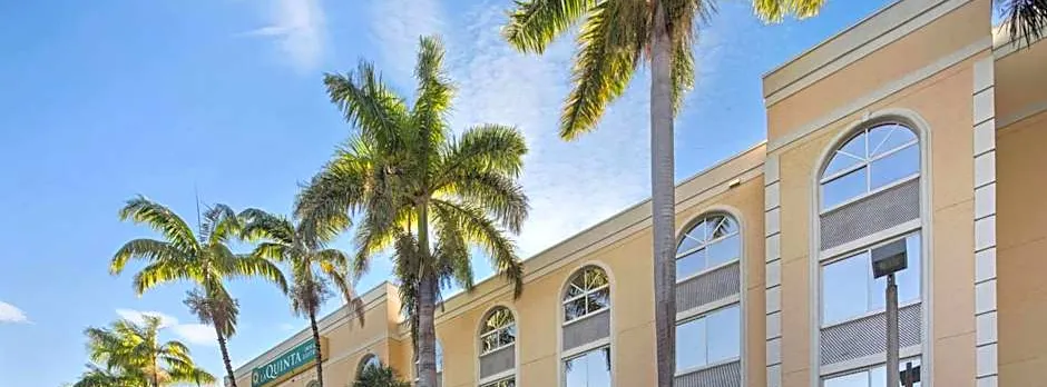 La Quinta Inn & Suites by Wyndham Sunrise