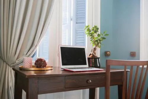 # Alegra Apartment , 10mtrs from VENIZELOU Metro Station