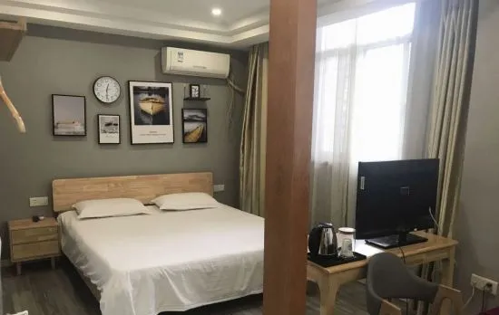 Green Tree Inn Wuhan Huangshi Road Business Hotel