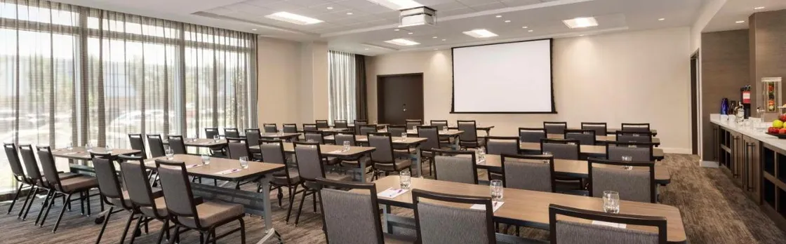 Hyatt Place Virginia Beach Town Center