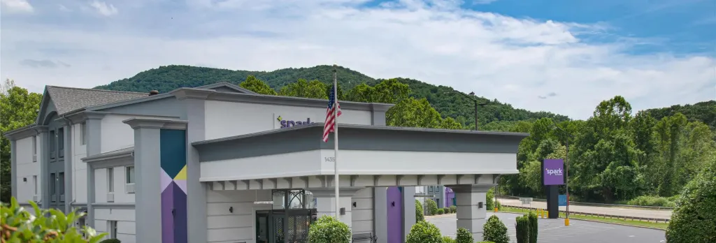 Spark by Hilton Asheville Blue Ridge Parkway
