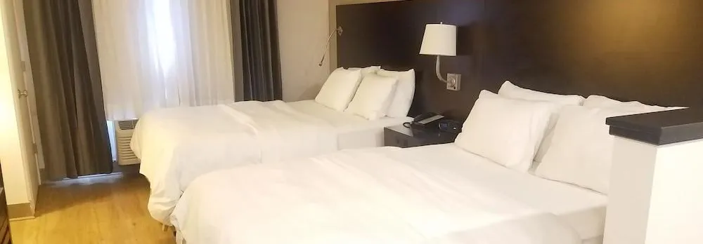 Radisson Hotel & Conference Center Rockford