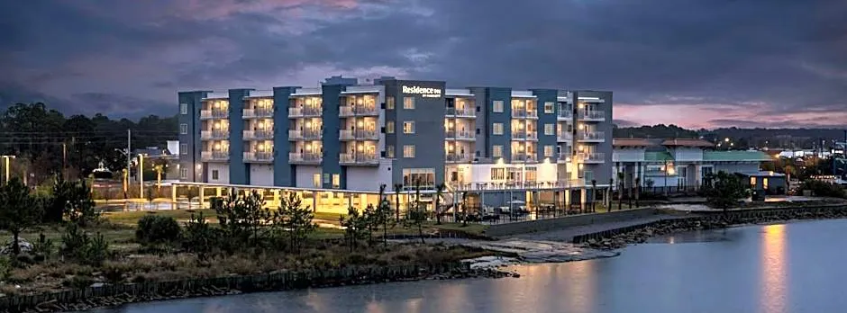Residence Inn by Marriott Navarre Waterfront