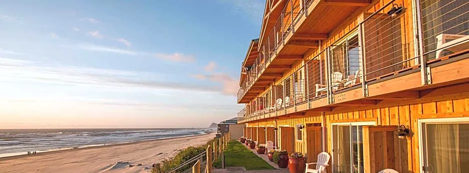 Pelican Shores Inn